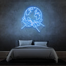 'EARTH' de Margot - Letrero de neón LED