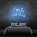 'É A PORRA DA VIDA' - letreiro de néon LED