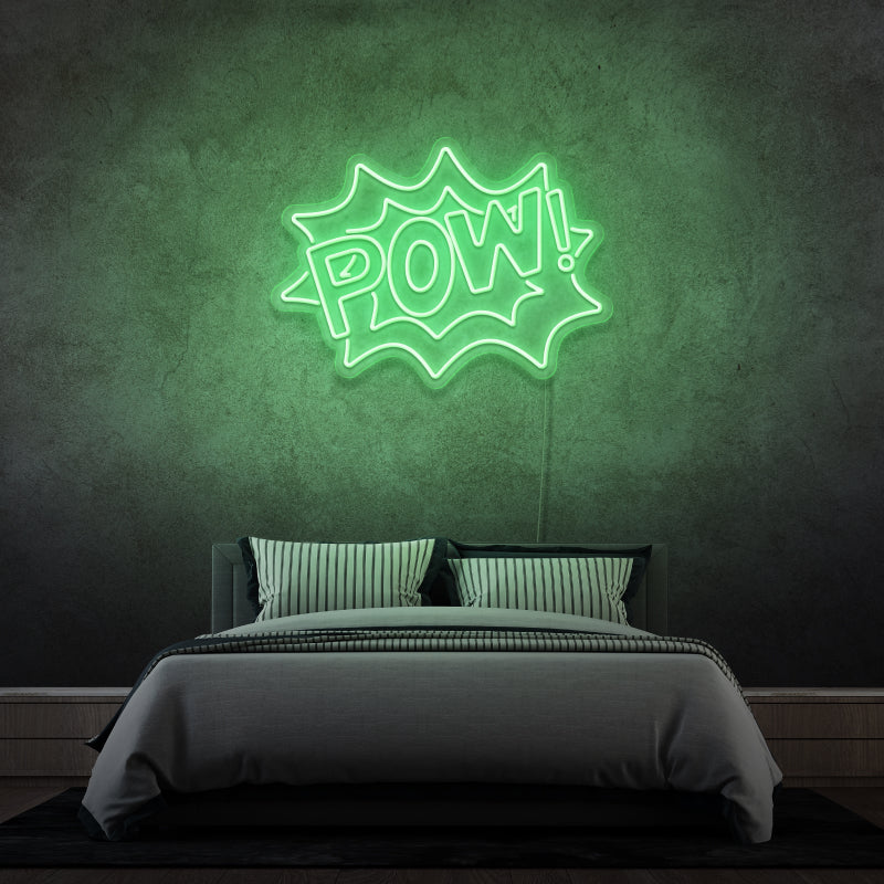 'POW' par Margot - signe en néon LED