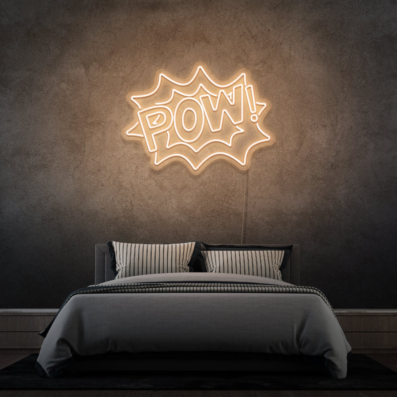 'POW' di Margot - Insegna al neon a LED