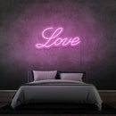 Néon Love : L'éclat romantique pour votre intérieur