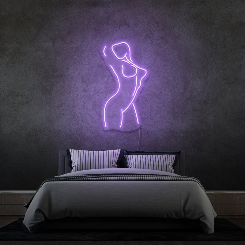 'WOMAN' - signe en néon LED