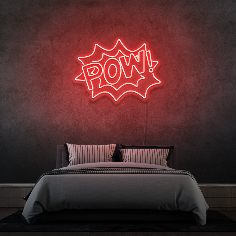 'POW' par Margot - signe en néon LED