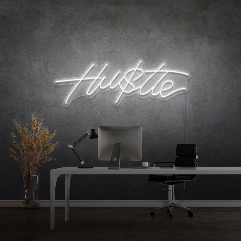 „HUSTLE“ – LED-Neonschild
