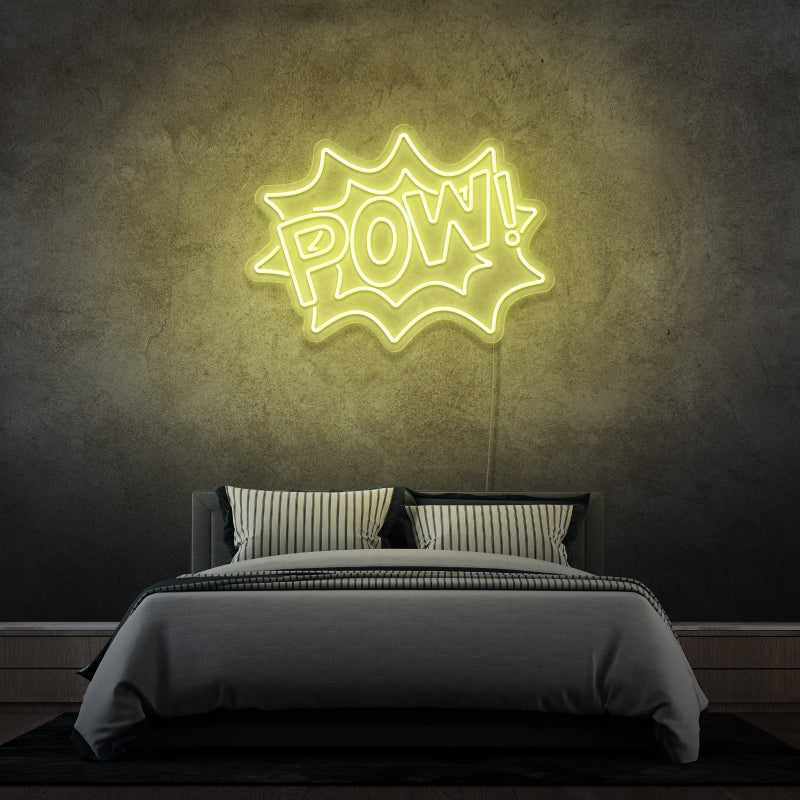 „POW“ von Margot – LED-Leuchtreklame