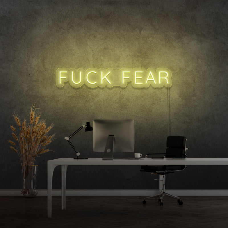 'FUCK FEAR' - signe en néon LED